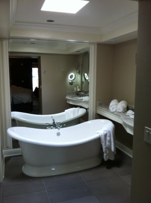 Hotel Ballard by null