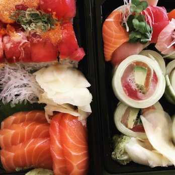 Oto Sushi - Hawaii roll, Salmon Sashimi and Skinny Girl roll - Japanese Near Me - Kirkland, Washington