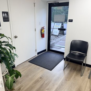 Maggy's Notary & Auto Tags - A clean and easily accessible restroom available for the comfort and convenience of our customers. - Notaries Near Me - Bethlehem, Pennsylvania Maggy's Notary & Auto Tags - A clean and easily accessible restroom available for the comfort and convenience of our customers. - Notaries Near Me - Bethlehem, Pennsylvania