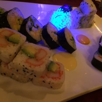 Blue Fuji - Avocado maki, spicy tempura salmon maki, crabmeat tempura maki, and mango Boston maki - Chinese Near Me - Medford, Massachusetts Blue Fuji - Avocado maki, spicy tempura salmon maki, crabmeat tempura maki, and mango Boston maki - Chinese Near Me - Medford, Massachusetts