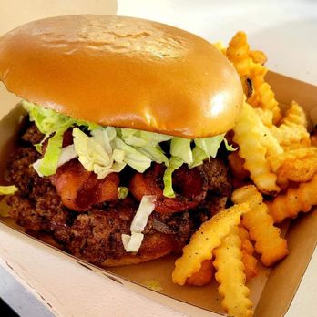 Norris Family Kitchen - Burger and fries - Burgers Near Me - Crescent City, California