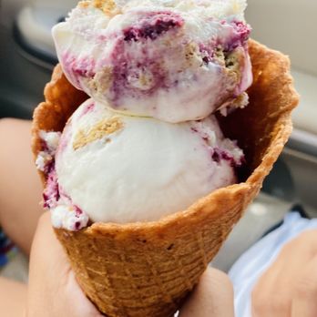 Parish Parlor - Raspberry Cheesecake - Ice Cream & Frozen Yogurt Near Me - New Orleans, Louisiana