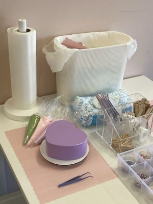 Pinku DIY Studio by null