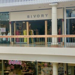 SIVORY - www.sivorycollection.com #trendsetter #sivorycollection #fashion #prom #bridal