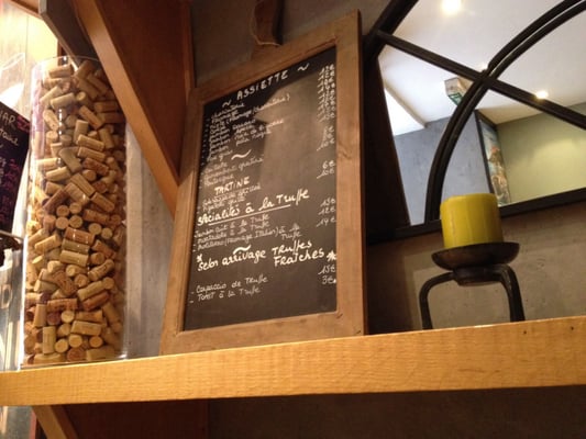 Menu photo 2 Divino Cassis, 13