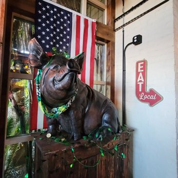 Bobby Q - Mesa - Pig decor in the entryway - New American Near Me - Mesa, Arizona