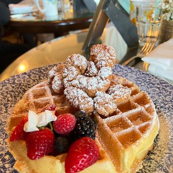 Little Hen - Breakfast & Brunch Near Me - Weston, Florida Little Hen - Breakfast & Brunch Near Me - Weston, Florida