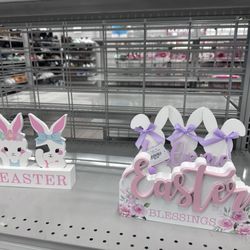 Burlington - Easter decor