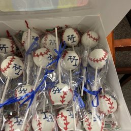 Chocolate cake balls!! Chocolate cake balls!!