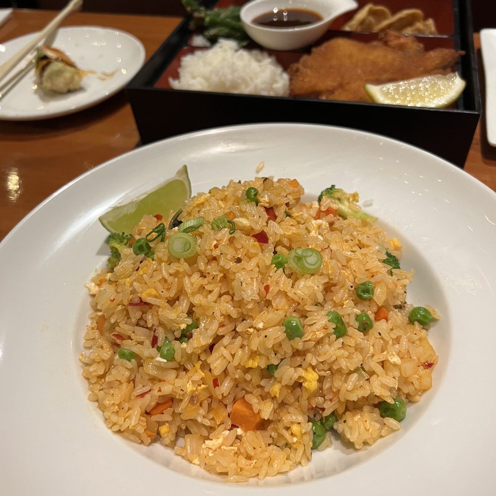 Fo Bistro - Fried rice - Sushi Bars Near Me - Montclair, Virginia Fo Bistro - Fried rice - Sushi Bars Near Me - Montclair, Virginia