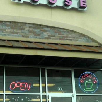 Donut House - Donuts Near Me - Plano, Texas Donut House - Donuts Near Me - Plano, Texas