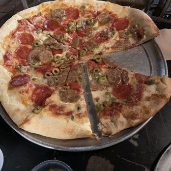 Vinnie Van Go-Go's - Pizza Near Me - Savannah, Georgia Vinnie Van Go-Go's - Pizza Near Me - Savannah, Georgia