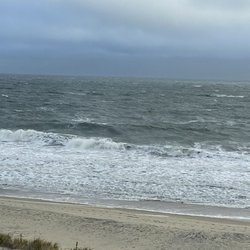Atlantic View Hotel - Off season,but enjoying stay