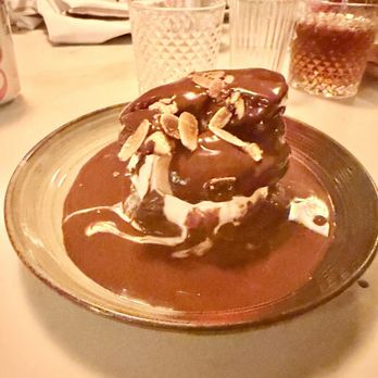 L’appart - Profiterole - French Near Me - Los Angeles, California
