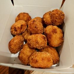 Tastea - Loaded Cheese Tots