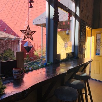 Luna Coffee Bar - Beautiful bar with a view of the patio - Coffee & Tea Near Me - Cayucos, California Luna Coffee Bar - Beautiful bar with a view of the patio - Coffee & Tea Near Me - Cayucos, California