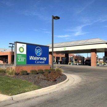 bp - Building Exterior - Gas Stations Near Me - Overland Park, Kansas