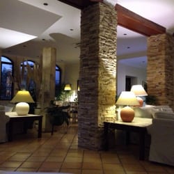 Loulé Jardim - Lobby w bar.