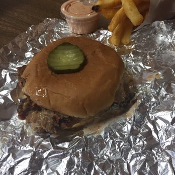 Red Pepper BBQ and Grill - This brisket sandwich is incredible!! - Barbeque Near Me - Patterson, Georgia