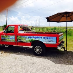 Sal's Windshield Repair - Roadside