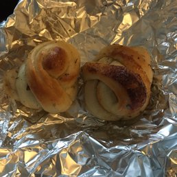 Garlic knot rolls