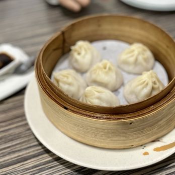 XLB Kitchen - Steamed Pork Buns (XLB) - Szechuan Near Me - Cupertino, California XLB Kitchen - Steamed Pork Buns (XLB) - Szechuan Near Me - Cupertino, California