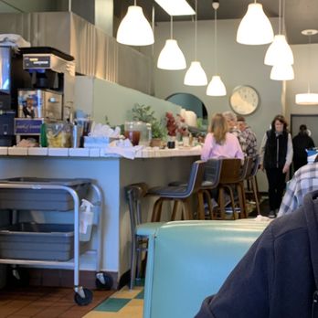 Village Cafe - Nice pendant lights - American Near Me - Long Beach, California Village Cafe - Nice pendant lights - American Near Me - Long Beach, California