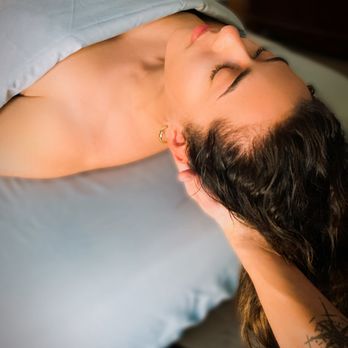 Haven Holistic Studio - Relaxing scalp massage - Massage Therapy Near Me - Lakeland, Florida