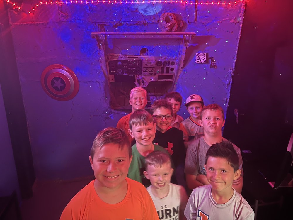 Social spots from Escape Evansville