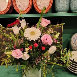 Taylor's Florist And Gifts
