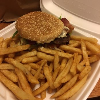 New York Pizza - Burger Dinner - Pizza Near Me - Malden, Massachusetts New York Pizza - Burger Dinner - Pizza Near Me - Malden, Massachusetts