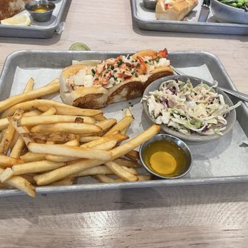 Pacific Catch - Seafood Near Me - Santa Monica, California