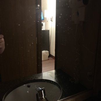 Econo Lodge - Bathroom mirror - Hotels Near Me - Traverse City, Michigan Econo Lodge - Bathroom mirror - Hotels Near Me - Traverse City, Michigan
