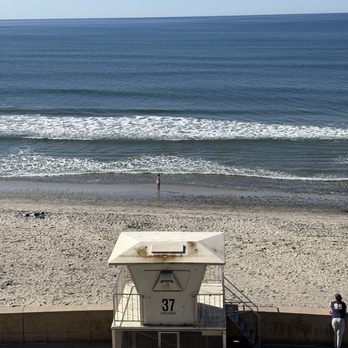 Carlsbad City Beach - Beaches Near Me - Carlsbad, California