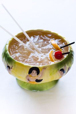 Golden Temple & The E Room Bar by null