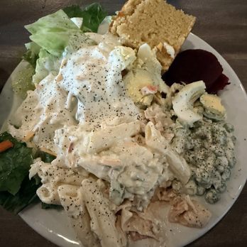 Aircraft Grill - Salad - Barbeque Near Me - Moline, Illinois Aircraft Grill - Salad - Barbeque Near Me - Moline, Illinois