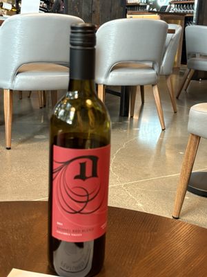 WeRise Wines by null