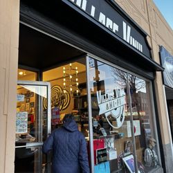 Village Vinyl & Hi-Fi - It's dog friendly too!!!