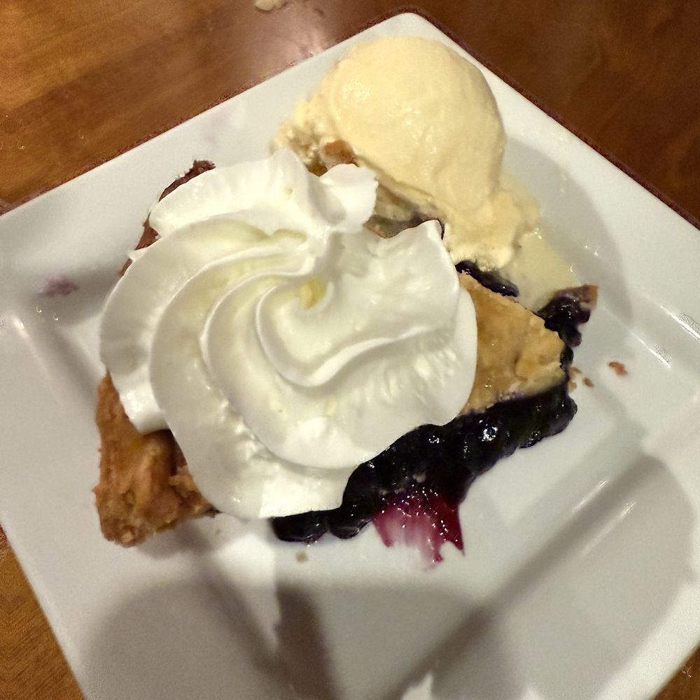 Geddy's - Classic Maine Blueberry Pie - Seafood Near Me - Bar Harbor, Maine Geddy's - Classic Maine Blueberry Pie - Seafood Near Me - Bar Harbor, Maine