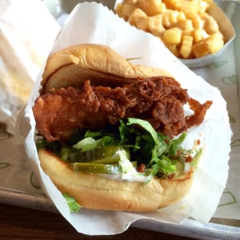 Shake Shack Dumbo - ChickenShack- Crispy chicken breast with lettuce, pickles and buttermilk herb mayo - Burgers Near Me - Brooklyn, New York