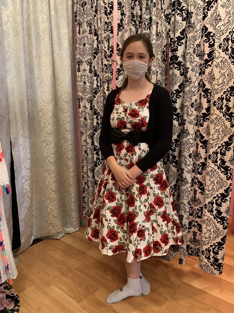 RETRO VIXEN Updated August 2024 24 Photos & 49 Reviews 1620 W