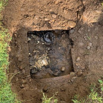 Lil Stinky Environmental Service - Septic thankfully didn't clog! But it was certainly time for it to be pumped. - Septic Services Near Me
