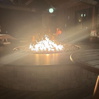 Wildflower Farms - Firepit - Resorts Near Me - Gardiner, New York