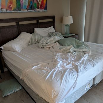 The Dawn - Dirty bed - Vacation Rentals Near Me - Galveston, Texas The Dawn - Dirty bed - Vacation Rentals Near Me - Galveston, Texas