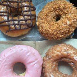 Donuts Donuts