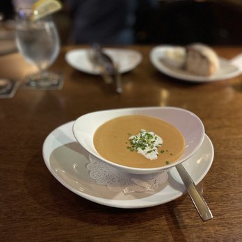 Metropolitan Grill - Lobster bisque - American Near Me - Seattle, Washington Metropolitan Grill - Lobster bisque - American Near Me - Seattle, Washington