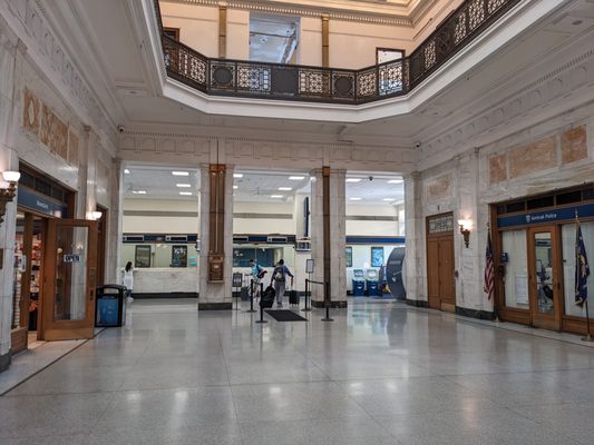 Penn Station-Baltimore by null