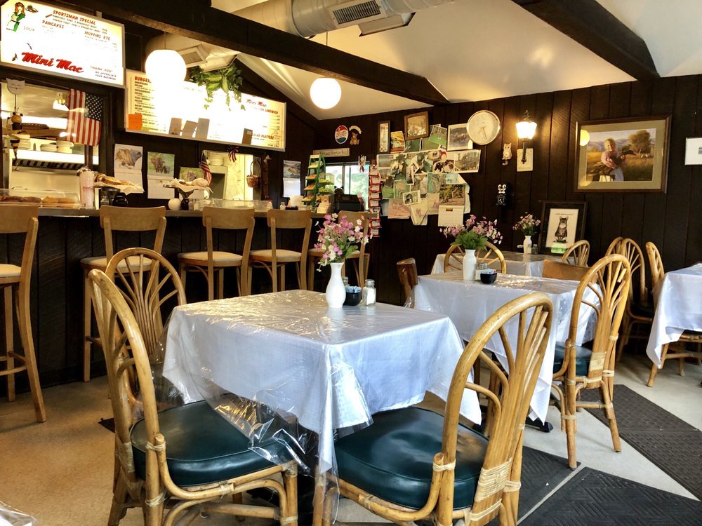 MINI MAC DINER 10 Photos & 47 Reviews 158 Rt 206, Chester Township