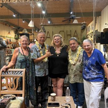 Island Bazaar Ukuleles - Musical Instruments & Teachers Near Me - Huntington Beach, California Island Bazaar Ukuleles - Musical Instruments & Teachers Near Me - Huntington Beach, California