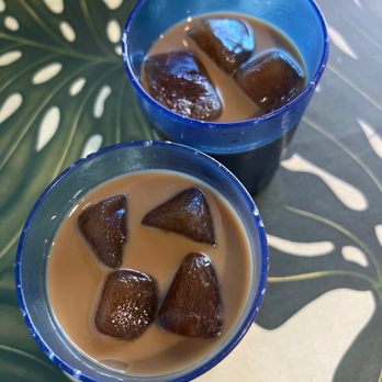 808 Grindz Cafe - Iced Kona coffee - Cafes Near Me - Lahaina, Hawaii 808 Grindz Cafe - Iced Kona coffee - Cafes Near Me - Lahaina, Hawaii